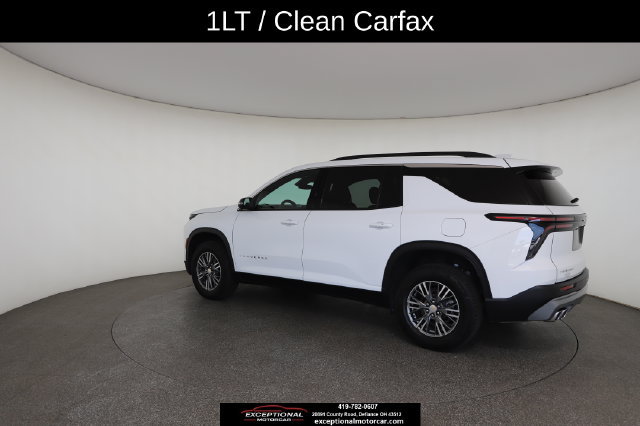 Used 2025 Chevrolet Traverse LT w/ Driver Confidence Package FWD image 10