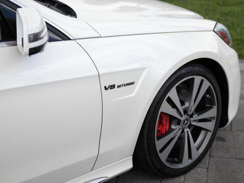 Used 2014 Mercedes-Benz E 63 AMG S-Model image 17