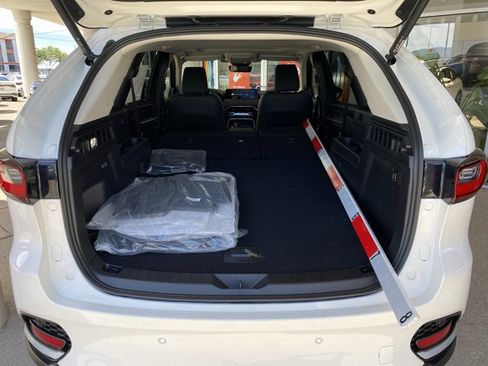 New 2026 MAZDA CX-70 3.3 Turbo w/ Premium Package AWD/4WD image 19