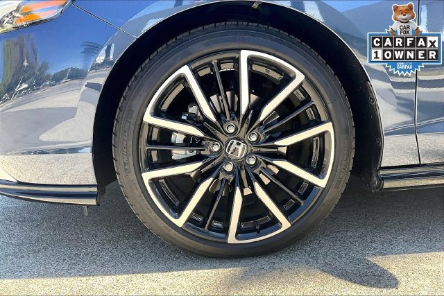 Used 2025 Honda Accord Touring image 9