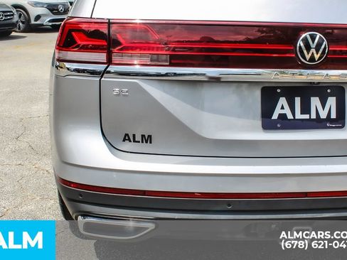 Used 2026 Volkswagen Atlas SE FWD image 12