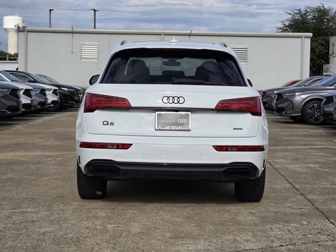 Certified 2024 Audi Q5 2.0T Premium w/ Summer of Audi Package image 7