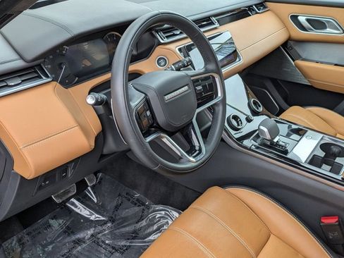 Used 2023 Land Rover Range Rover Velar HST image 10