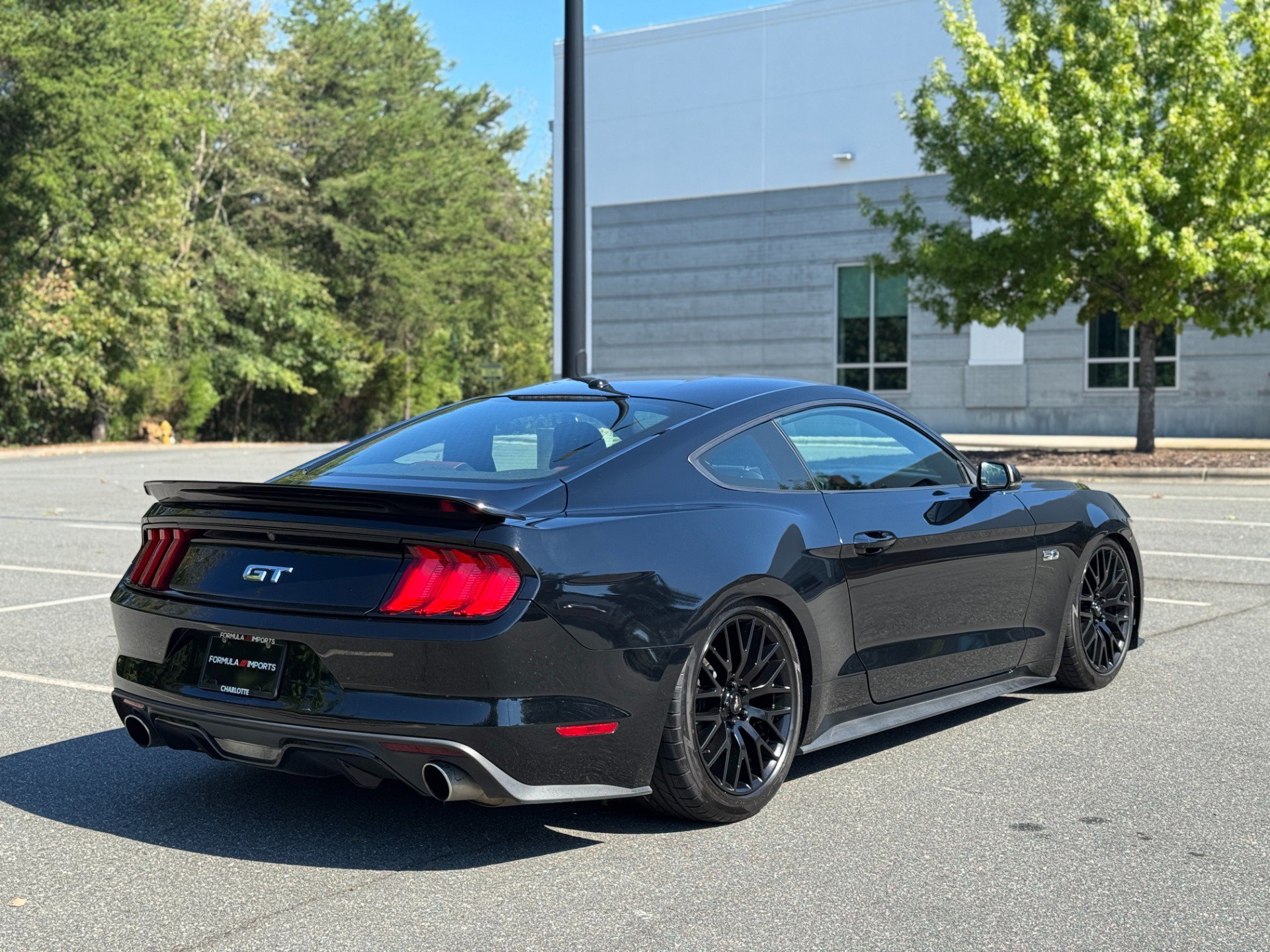 Used 2016 Ford Mustang GT Premium w/ GT Performance Package RWD image 12