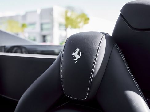 Used 2018 Ferrari 488 Spider image 49