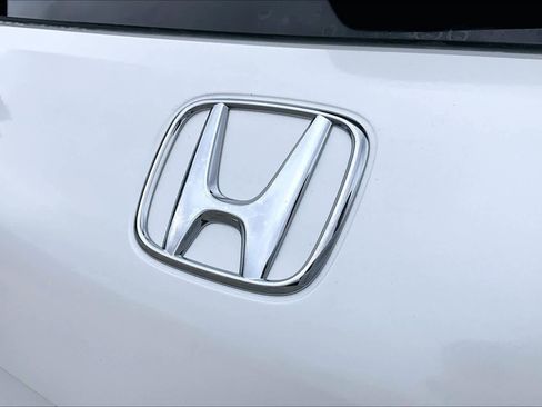 New 2026 Honda HR-V LX image 15