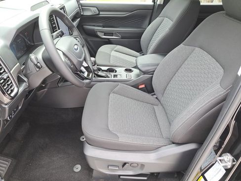 New 2025 Ford Ranger XLT w/ Equipment Group 301A High image 19