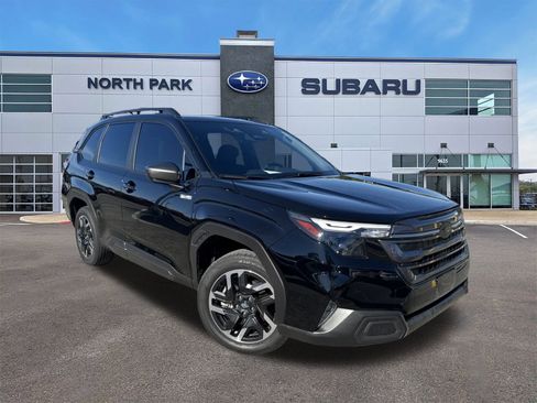 Certified 2025 Subaru Forester Premium image 1