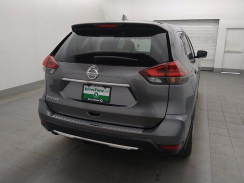 Used 2020 Nissan Rogue S FWD image 7