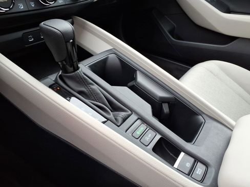 Certified 2024 Honda Accord EX image 21