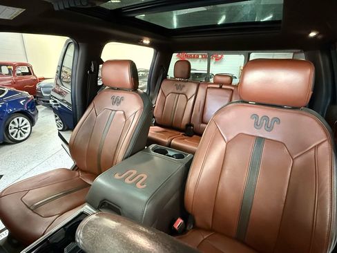 Used 2018 Ford F250 King Ranch w/ King Ranch Ultimate Package image 12