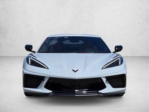 Used 2022 Chevrolet Corvette Stingray Premium Cpe w/ Z51 Performance Package RWD image 2