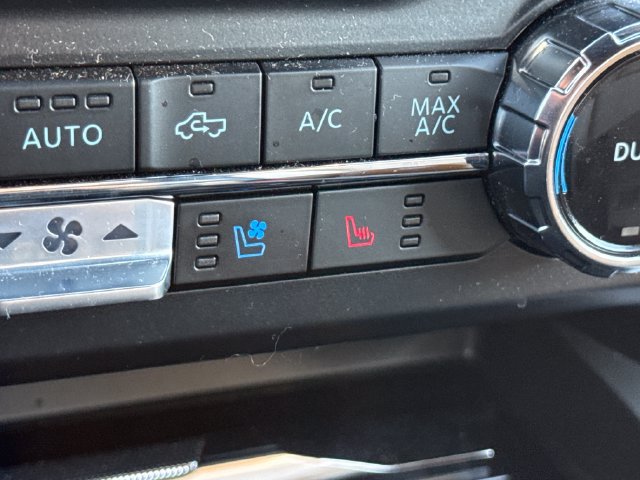 Used 2026 Ford F250 Lariat AWD/4WD image 36