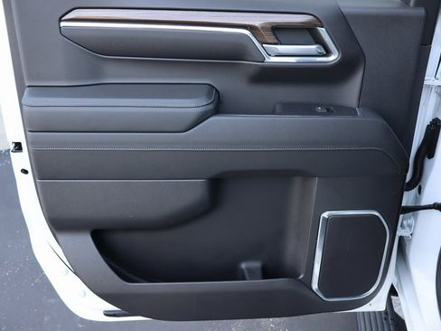 Used 2023 Chevrolet Silverado 1500 RST w/ Z71 Off-Road Package image 20