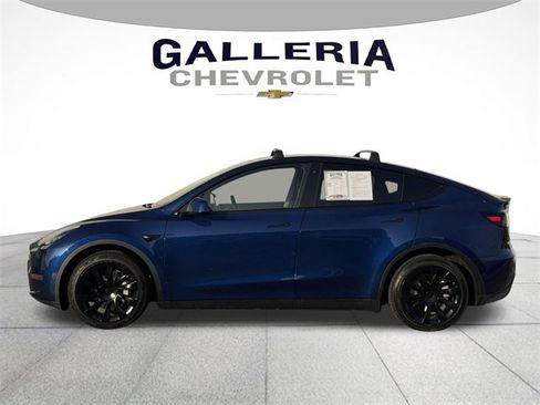 Used 2020 Tesla Model Y Long Range image 4