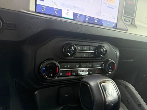 Used 2022 Ford Bronco Raptor AWD/4WD image 22