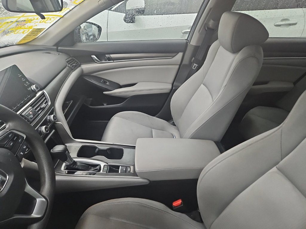 Used 2019 Honda Accord LX image 5