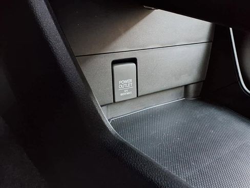 Used 2018 Honda Clarity Plug-In Hybrid image 23