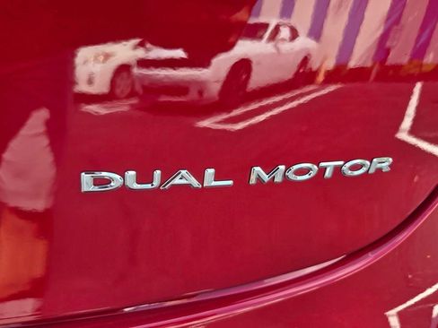 Used 2022 Tesla Model 3 Long Range AWD/4WD image 16