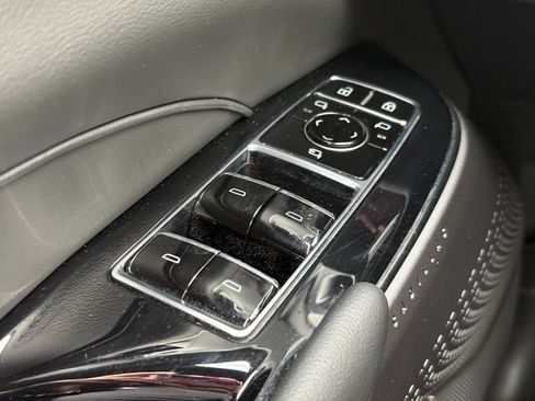 Used 2024 Cadillac Lyriq Sport w/ LPO, Floor Liner Package AWD/4WD image 31