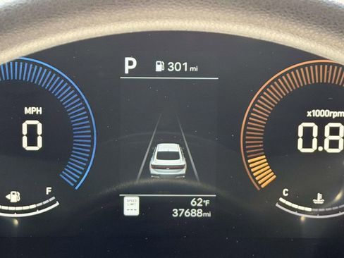 Used 2025 Hyundai Sonata SEL FWD image 12