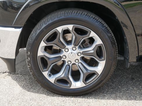 Used 2019 RAM 1500 Limited AWD/4WD image 15