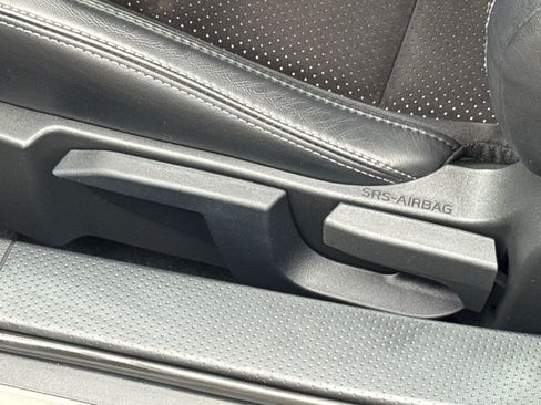 Used 2024 Toyota GR86 Premium image 41