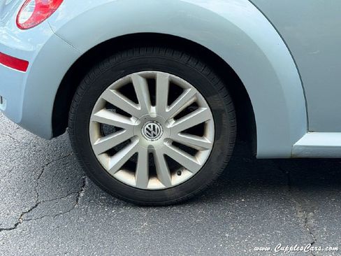 Used 2009 Volkswagen Beetle S FWD image 44