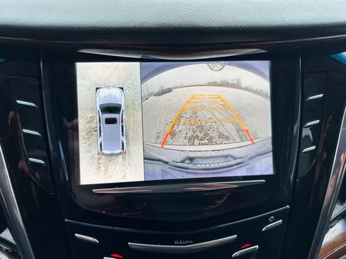 Used 2016 Cadillac Escalade ESV Premium image 52