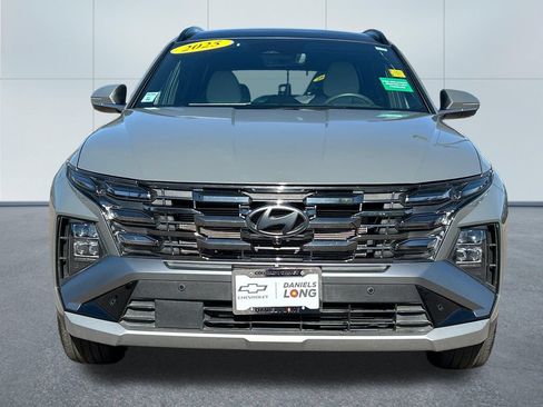 Used 2025 Hyundai Tucson Limited AWD/4WD image 3