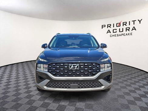 Used 2023 Hyundai Santa Fe SEL FWD image 2