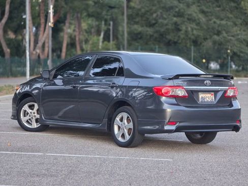 Used 2011 Toyota Corolla S image 18
