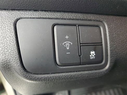 Used 2018 Hyundai Accent SE image 11