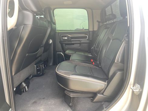 Used 2024 RAM 2500 Laramie AWD/4WD image 25