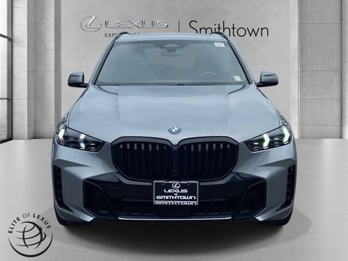 Used 2024 BMW X5 xDrive50e w/ M Sport Package AWD/4WD image 2