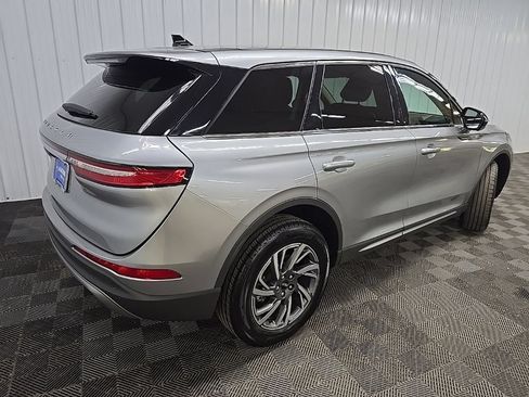 Used 2023 Lincoln Corsair AWD w/ Equipment Group 101A image 15