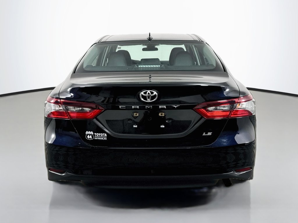 Used 2021 Toyota Camry LE w/ Carpet Mat Package (TMS) FWD image 7