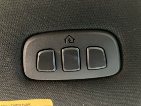 Used 2023 Ford Expedition Platinum image 31