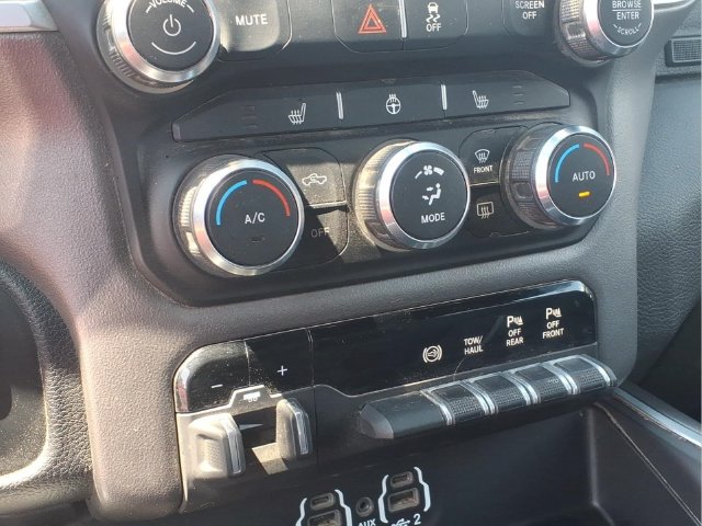 Used 2022 RAM 3500 Big Horn w/ Level C Equiment Group AWD/4WD image 10