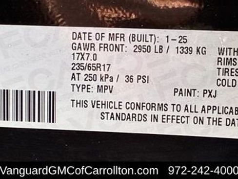 Used 2025 Chrysler Pacifica Select image 32