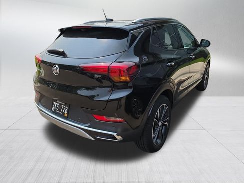 Used 2021 Buick Encore GX Essence w/ Advanced Technology Package FWD image 2