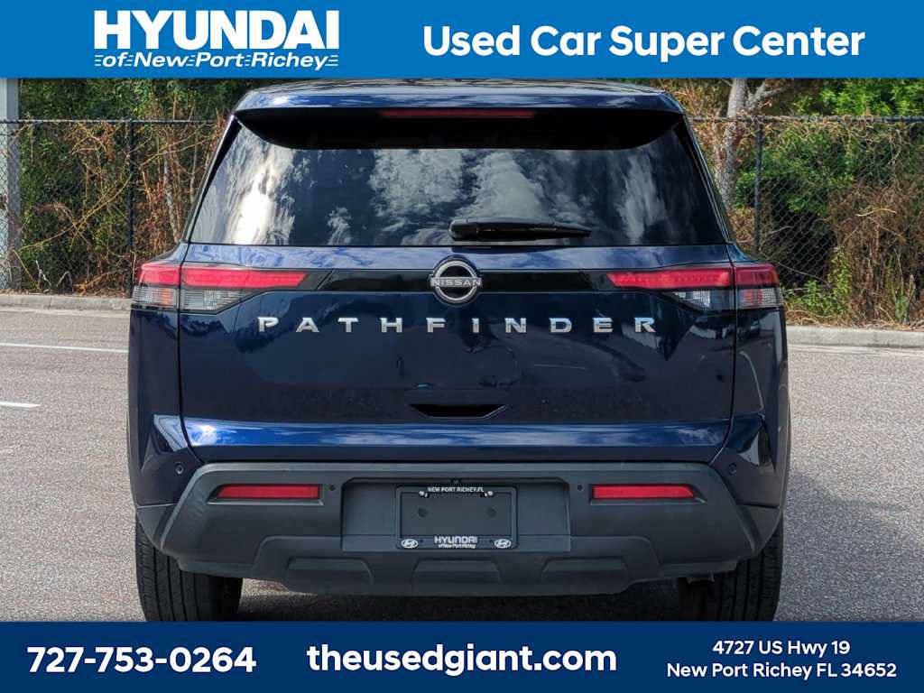 Used 2022 Nissan Pathfinder S FWD image 4