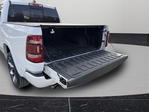 Used 2022 RAM 1500 Limited w/ Body-Colour Bumper Group image 6