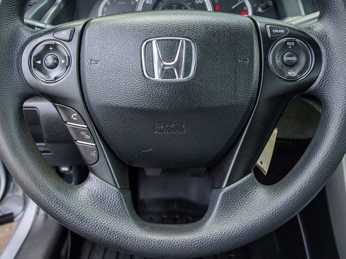 Used 2015 Honda Accord LX image 22