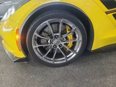 Used 2017 Chevrolet Corvette Grand Sport RWD image 6