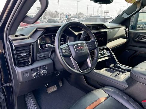 Used 2024 GMC Sierra 2500 AT4 w/ AT4 Premium Plus Package image 38