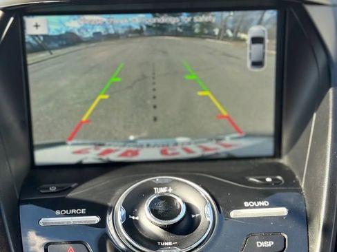 Used 2017 Ford Escape Titanium image 21