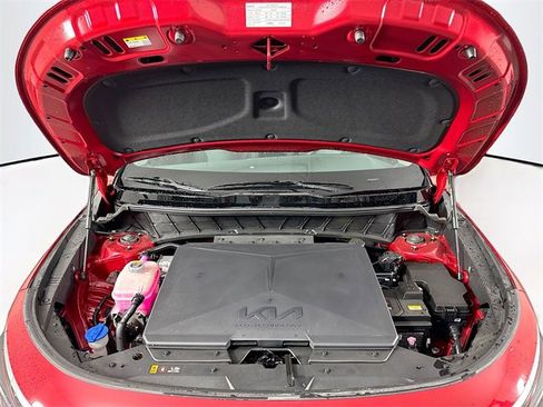 New 2025 Kia Niro Wind image 9
