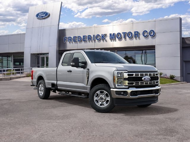 New 2027 Ford F250 XLT w/ FX4 Off-Road Package AWD/4WD image 4