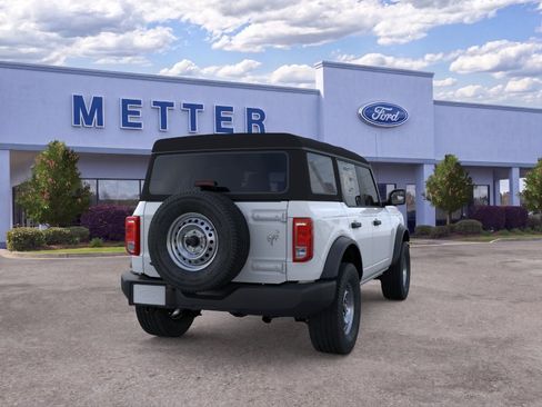 New 2025 Ford Bronco 4-Door AWD/4WD image 8